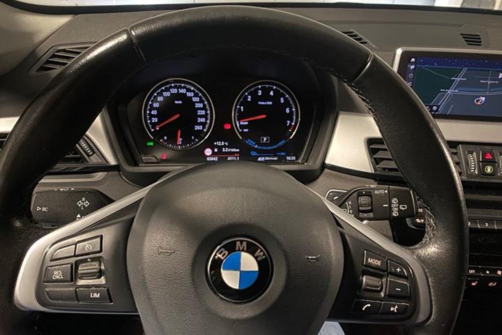 undefined BMW X1 fra 2021