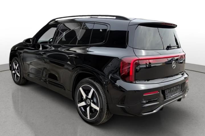 Sort Mercedes GLB350 fra 2026