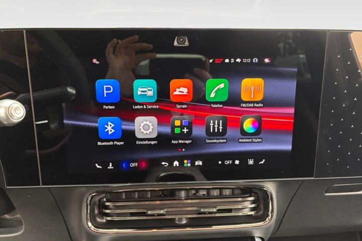 Sort Mercedes GLB350 fra 2026