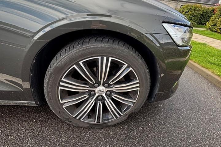 undefined Volvo V60 fra 2021