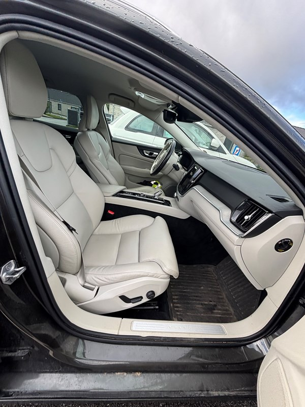 undefined Volvo V60 fra 2021