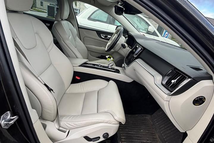 undefined Volvo V60 fra 2021