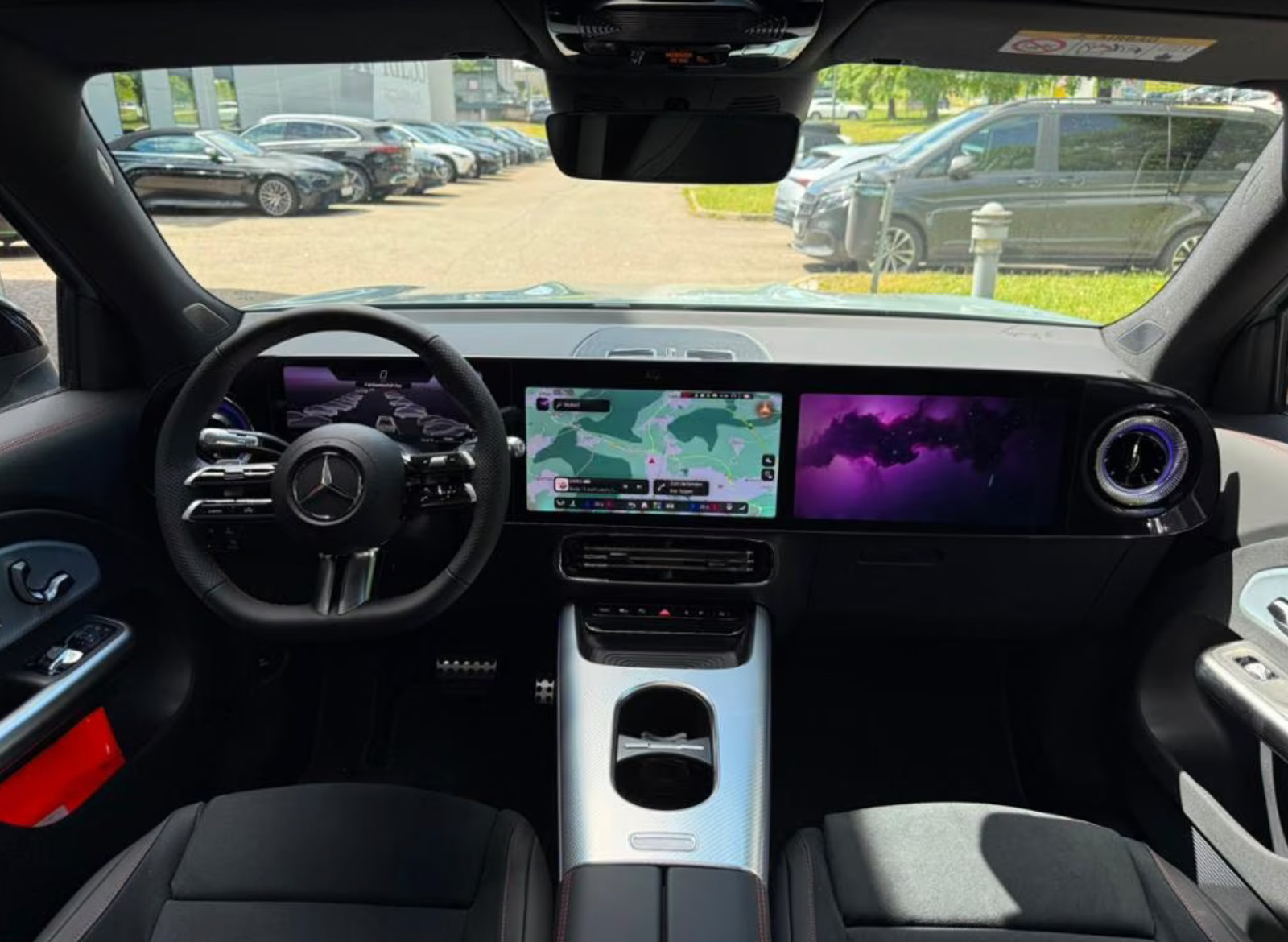Blå Mercedes GLB250+ fra 2026