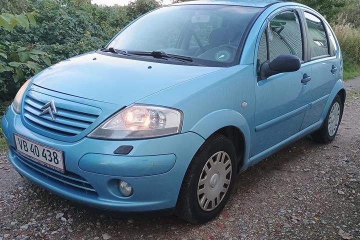 Blå Citroën C1 fra 2002