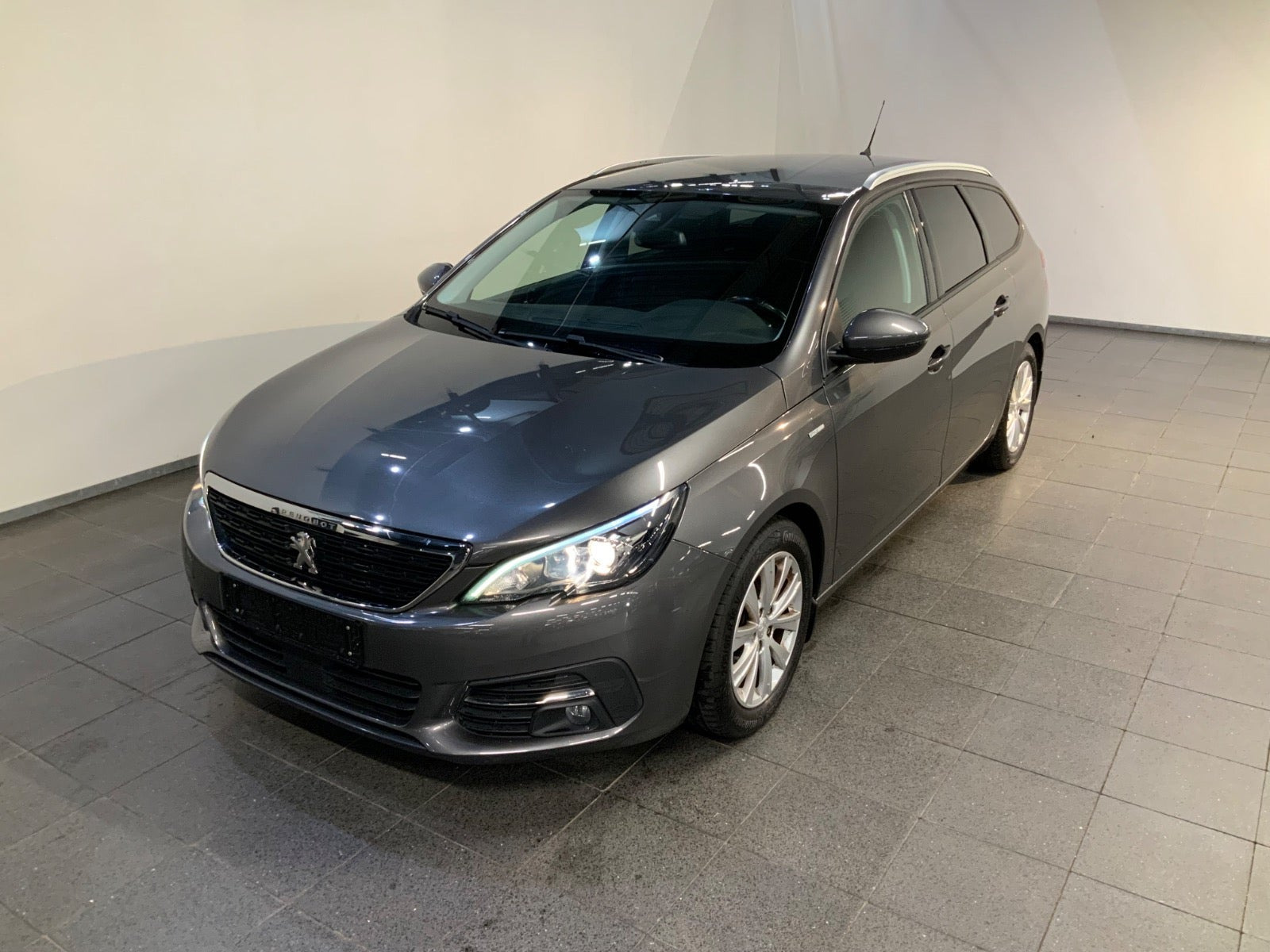 Peugeot 308 1,2 PureTech 130 Style SW