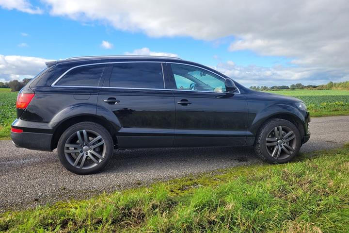 undefined Audi Q7 fra 2007