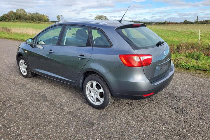 Grå Seat Ibiza fra 2014