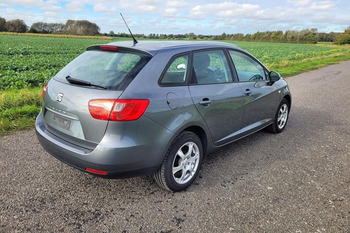 Grå Seat Ibiza fra 2014