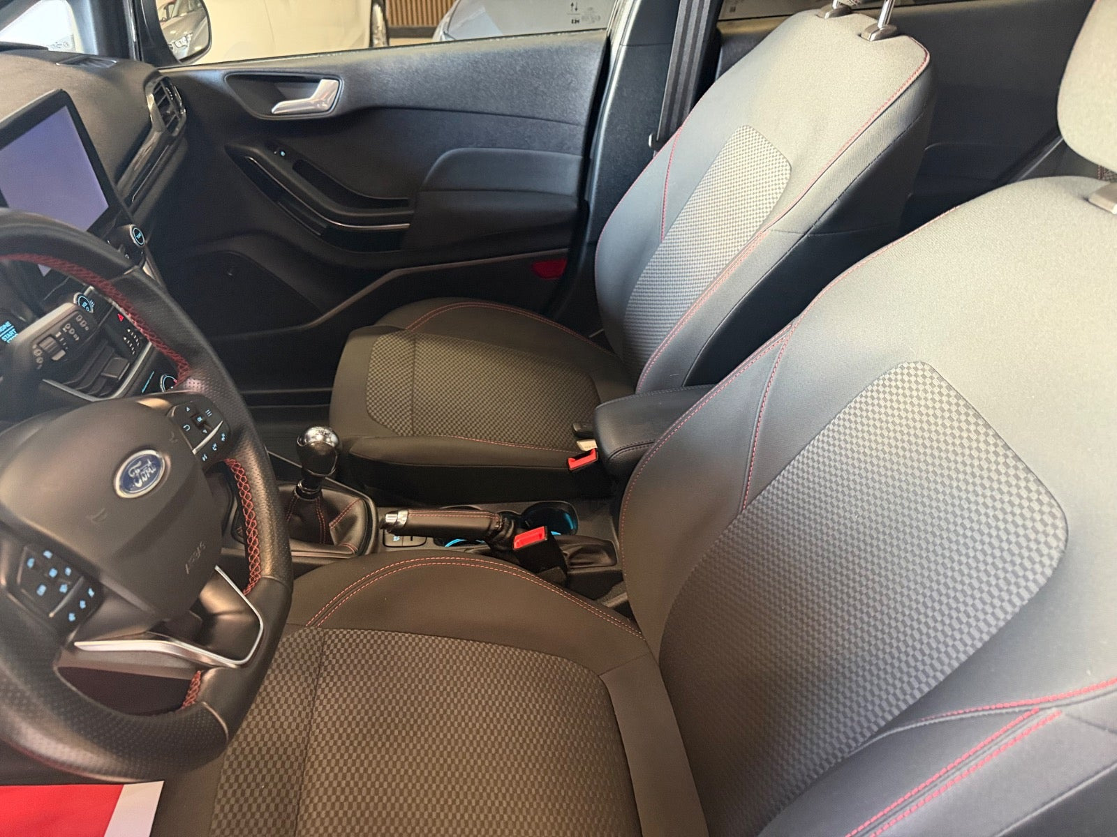 Sort Ford Fiesta fra 2021