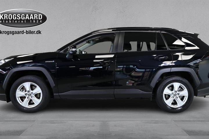 Sort Toyota RAV4 fra 2020