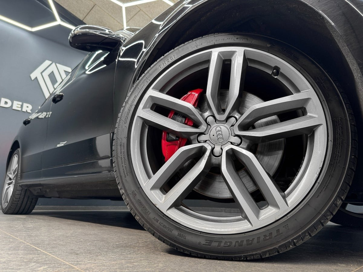Sort Audi SQ5 fra 2016
