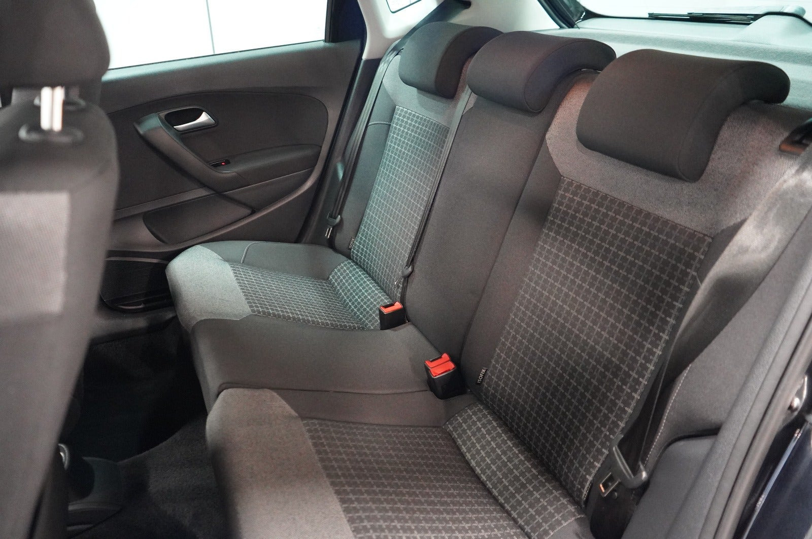 Sort VW Polo fra 2017
