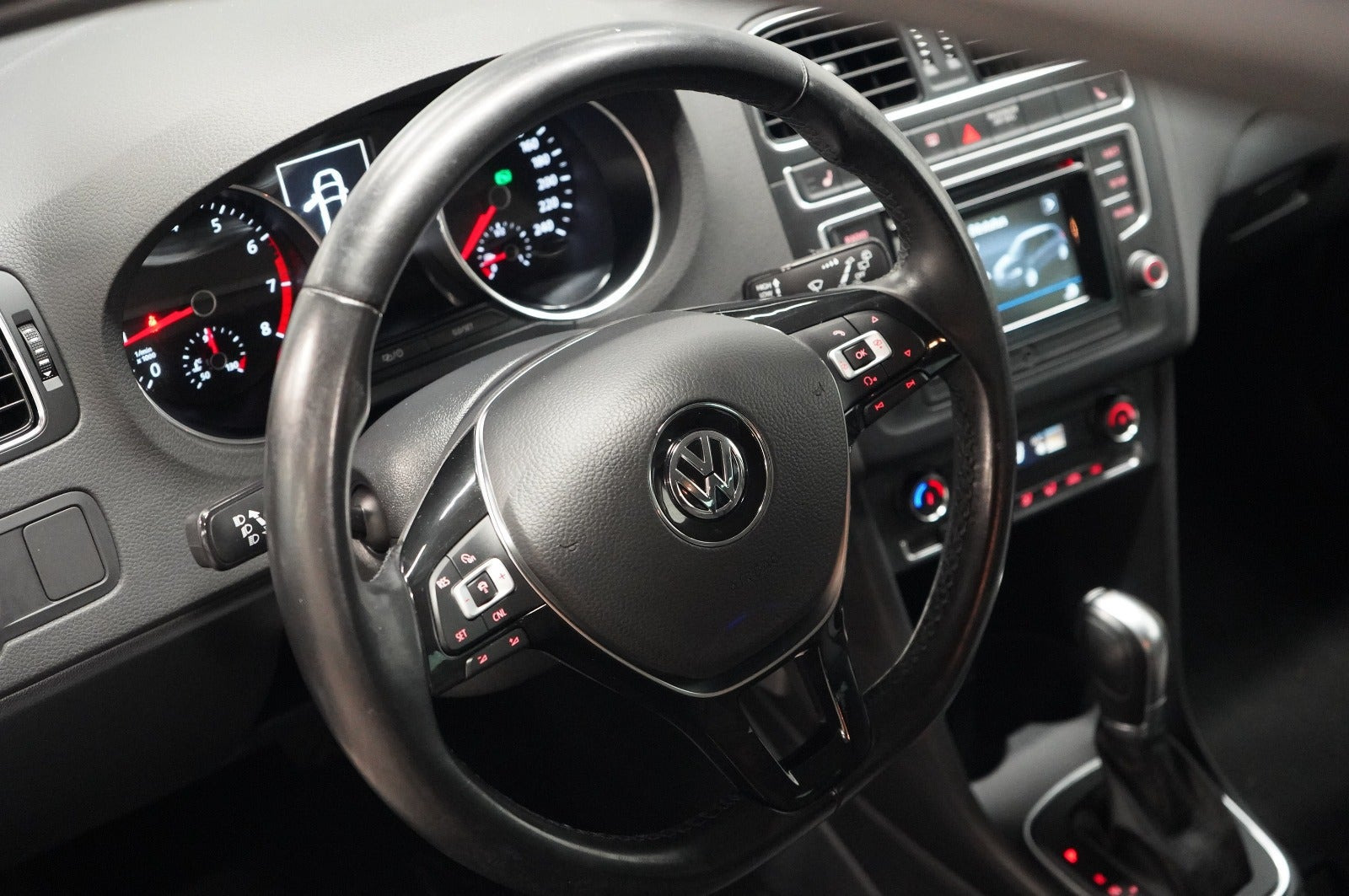 Sort VW Polo fra 2017