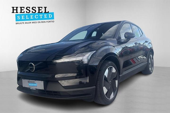 Sort Volvo EX30 fra 2024 set udefra
