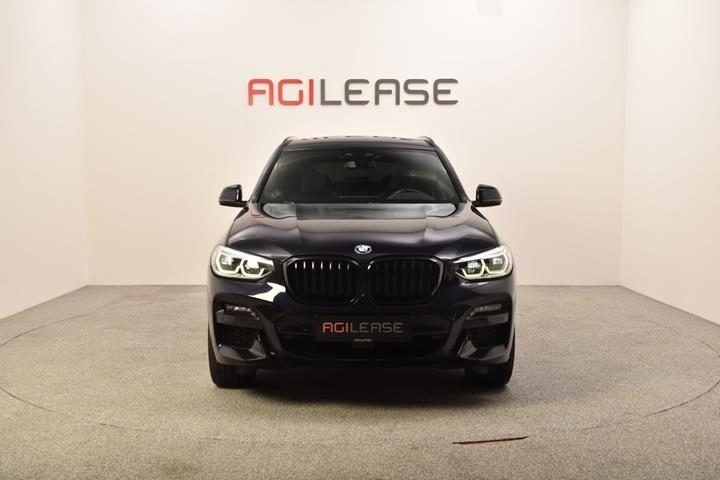 Sort BMW X3 fra 2020