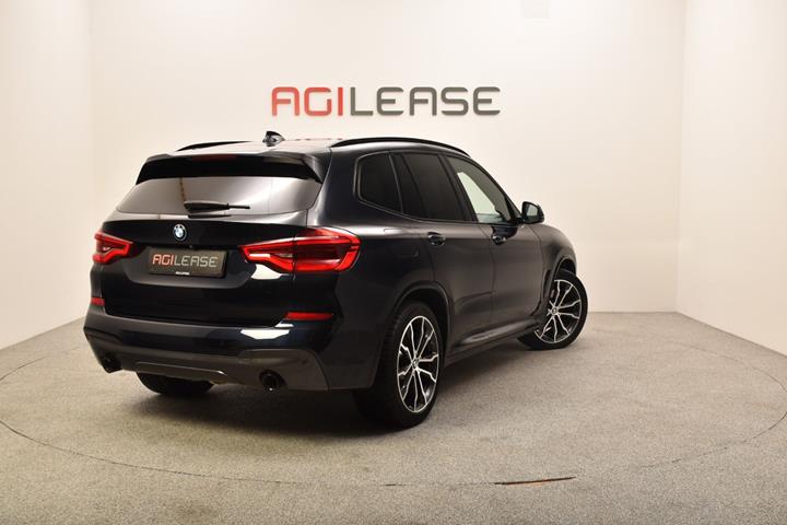 Sort BMW X3 fra 2020