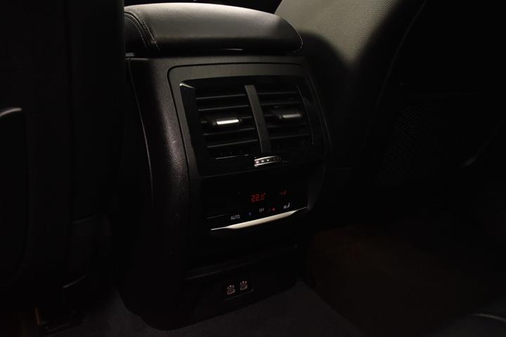 Sort BMW X3 fra 2020
