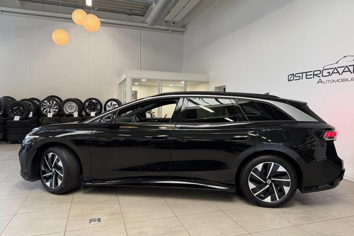 Sort VW ID.7 fra 2025