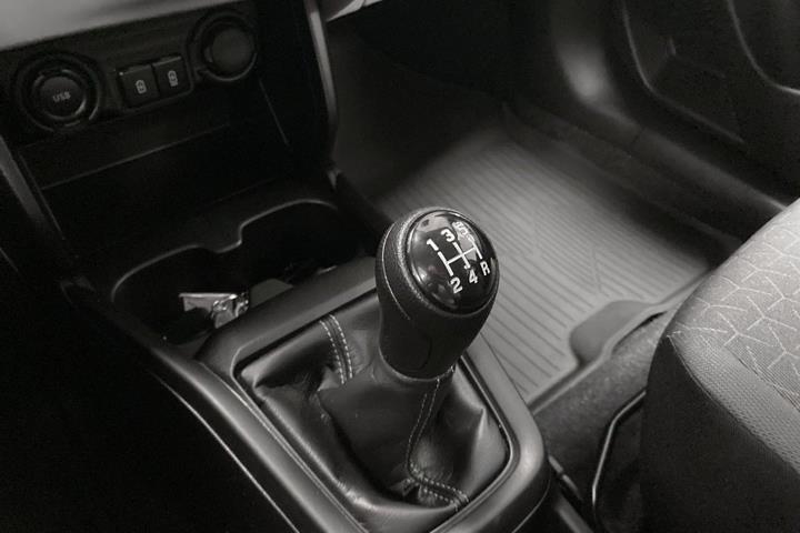 Rød Suzuki Swift fra 2024