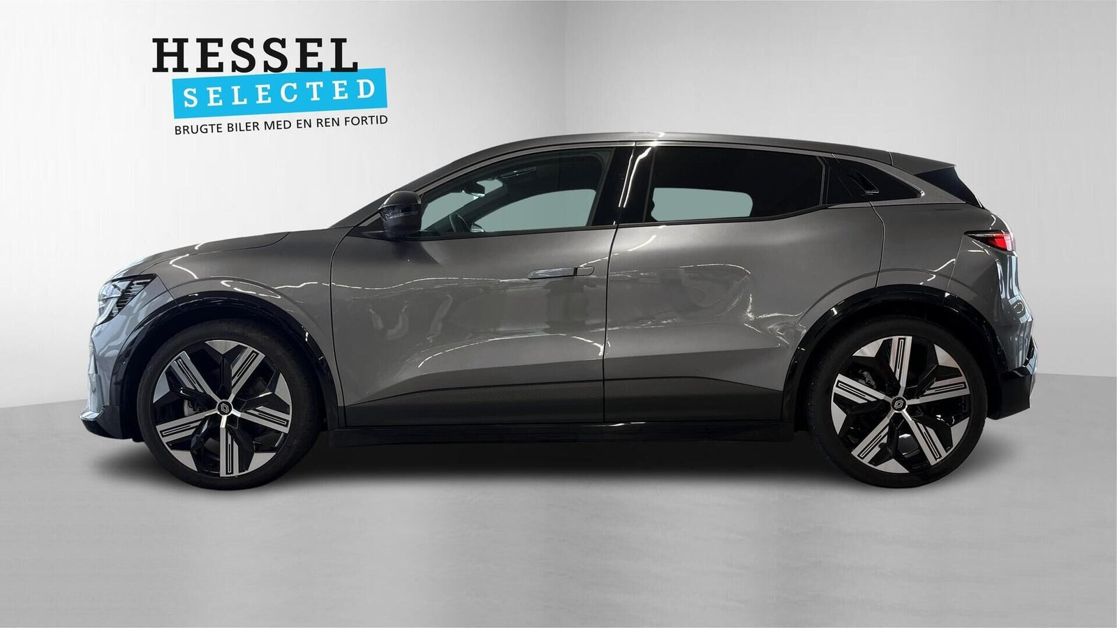 Grå Renault Megane E-Tech fra 2025