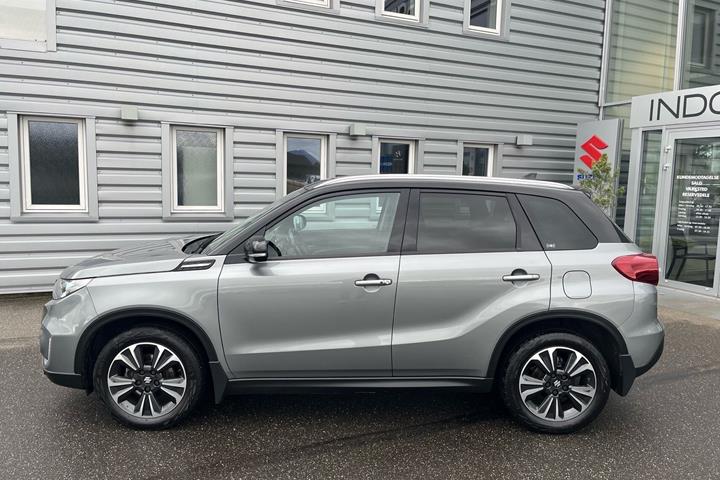 Sort Suzuki Vitara fra 2019