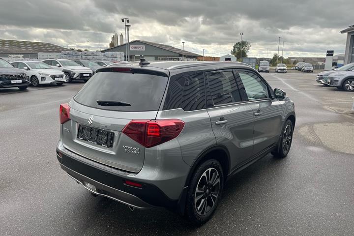 Sort Suzuki Vitara fra 2019