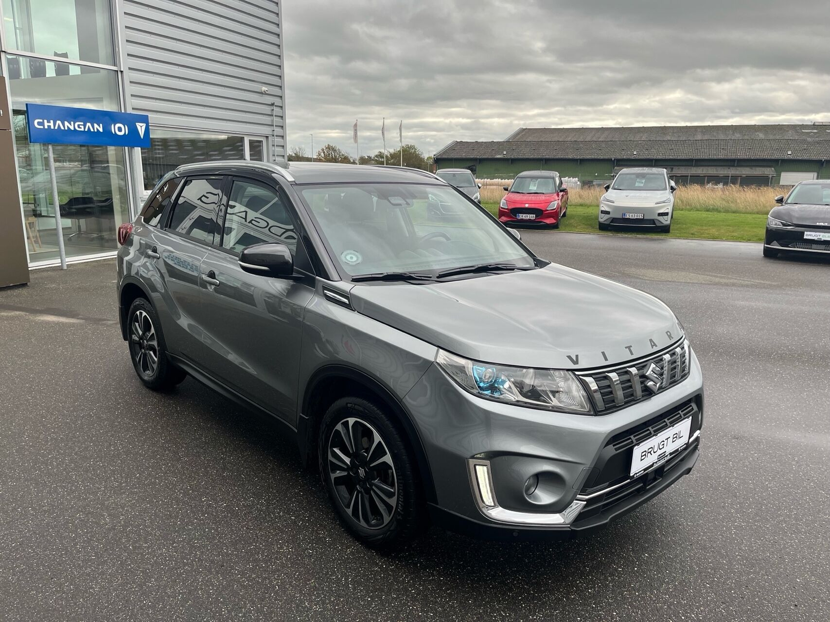 Sort Suzuki Vitara fra 2019