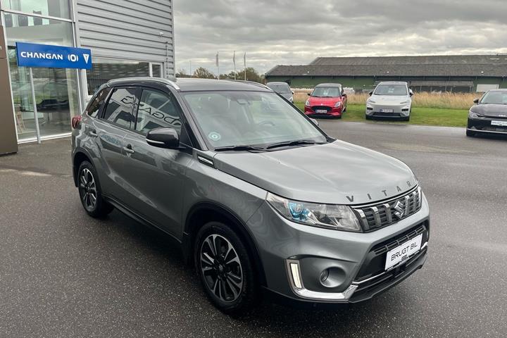 Sort Suzuki Vitara fra 2019