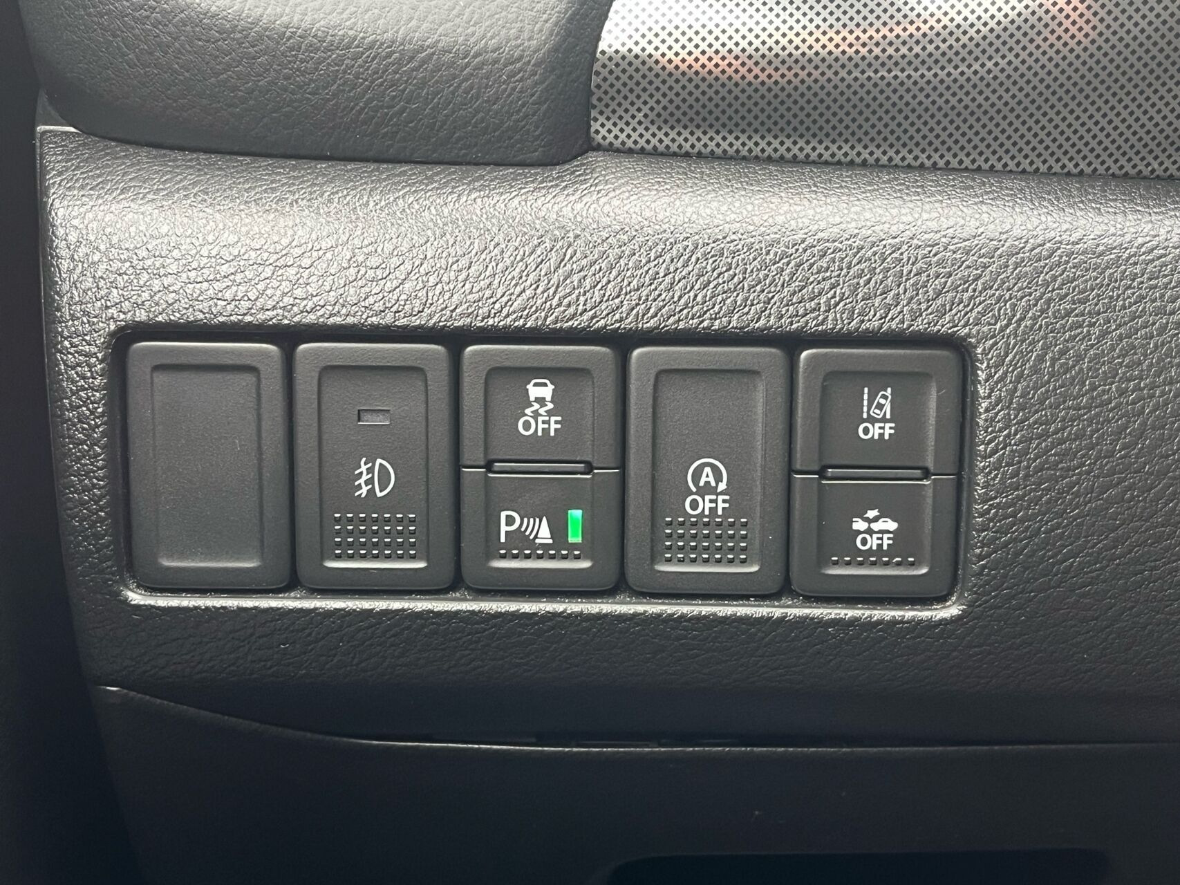 Sort Suzuki Vitara fra 2019