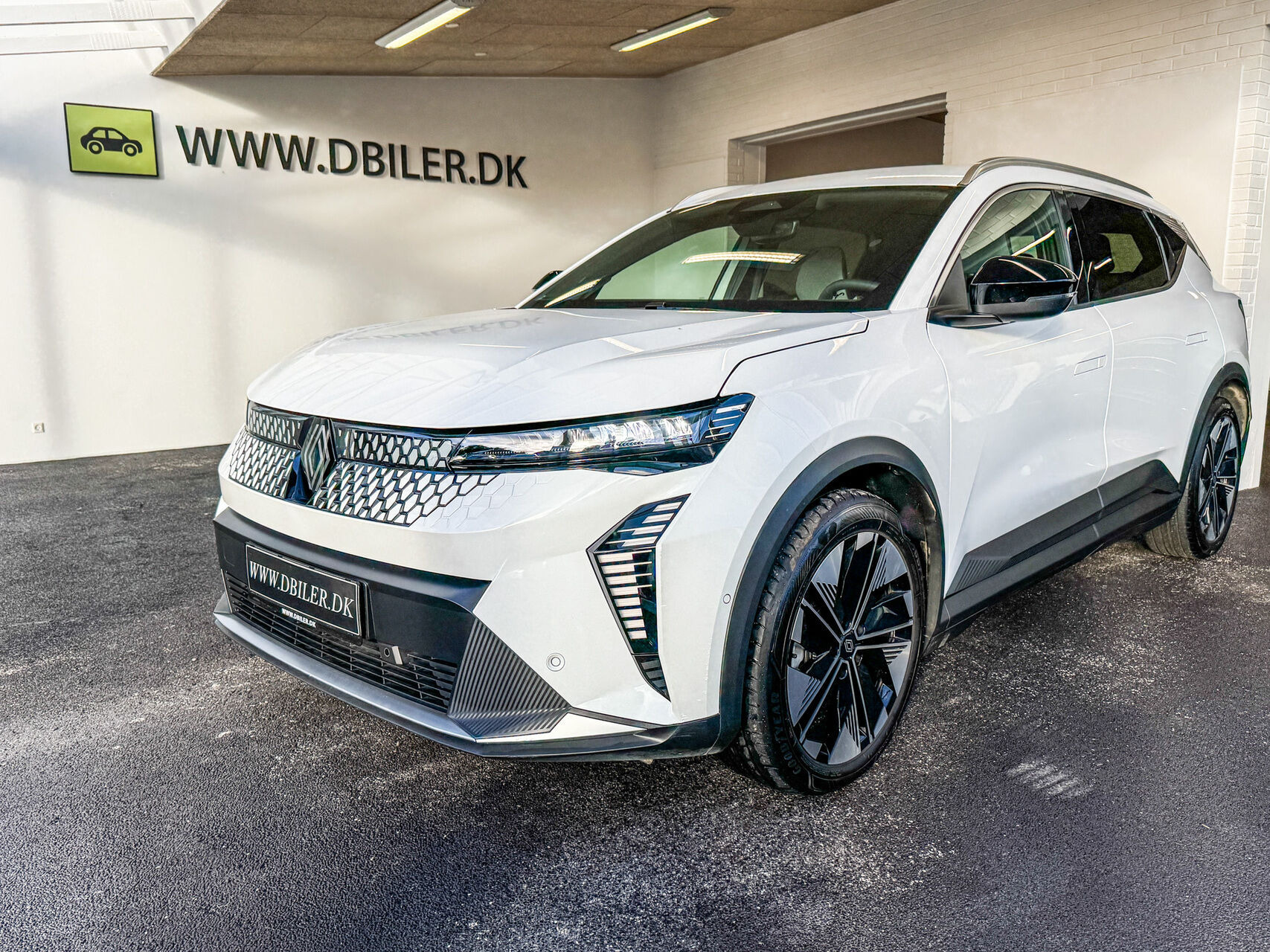Hvid Renault Scénic fra 2026