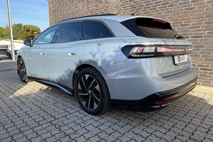 Sølv VW ID.7 fra 2024