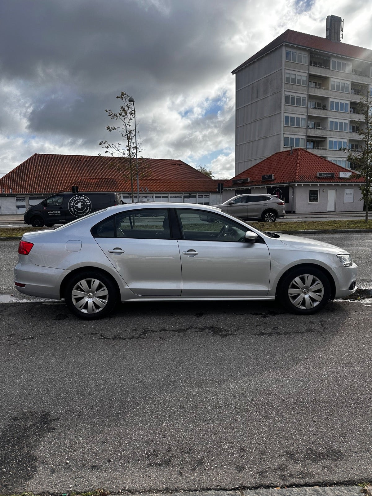 Sølv VW Jetta fra 2011