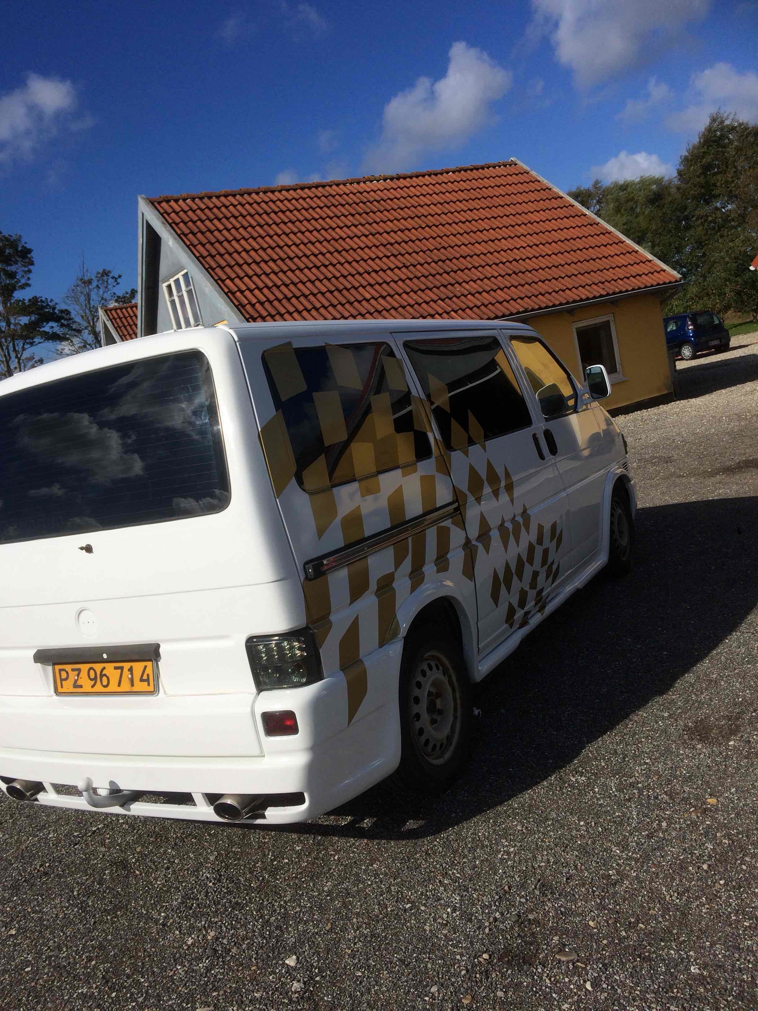 Hvid VW T4 fra 1997