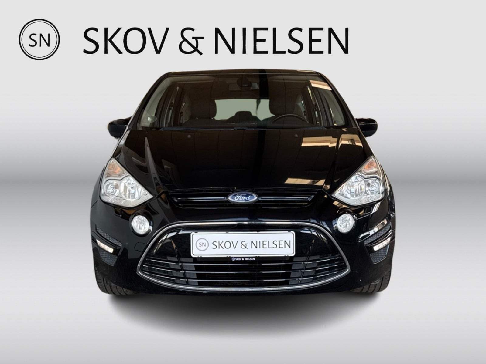 Sort Ford S-MAX fra 2010