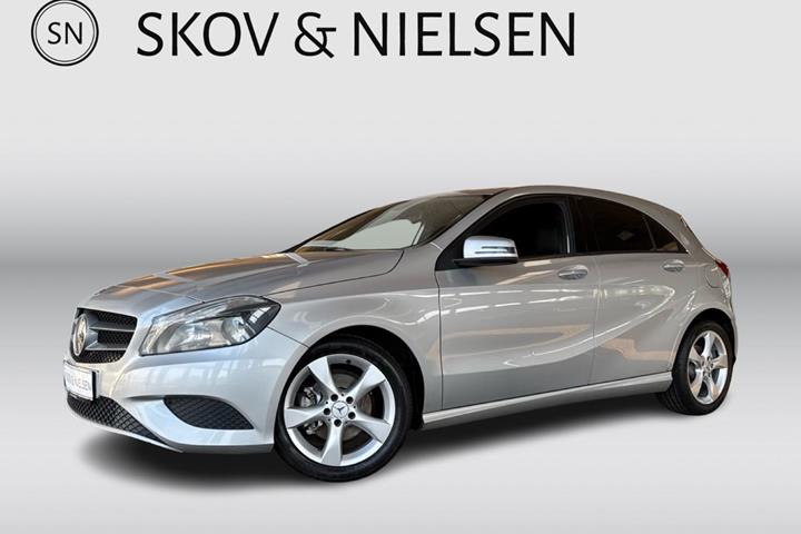 undefined Mercedes A200 fra 2015