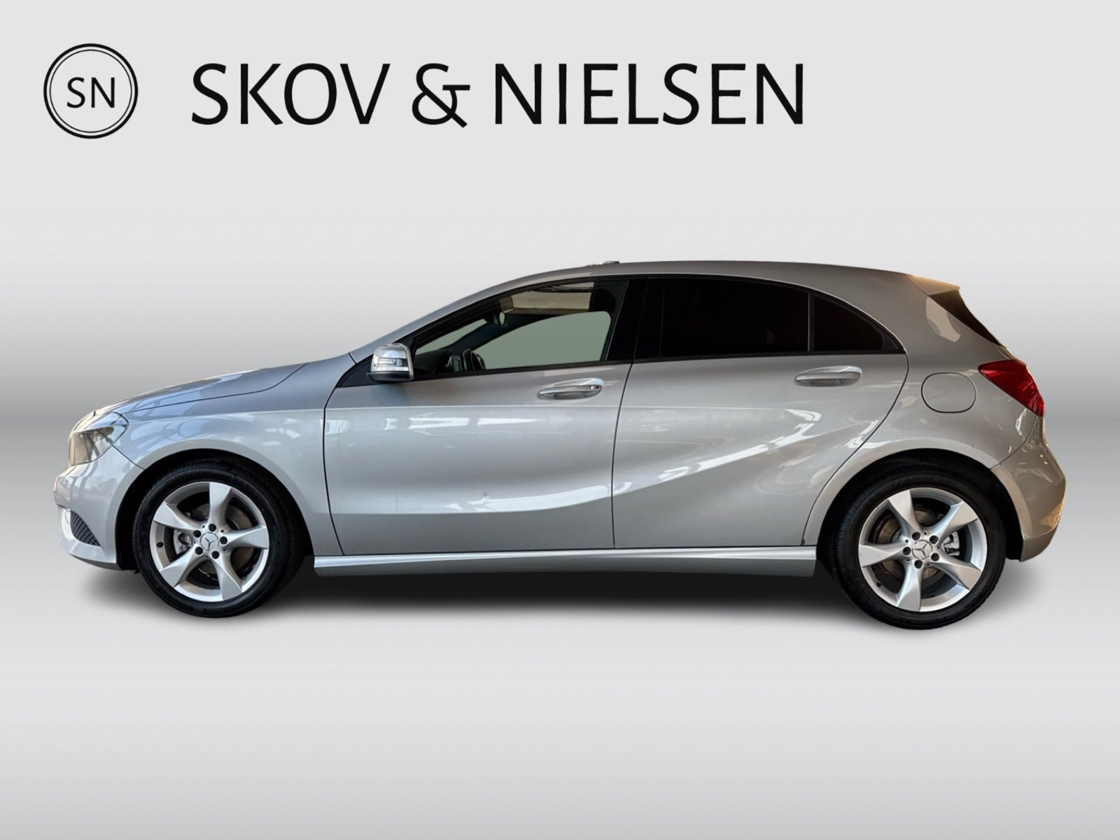undefined Mercedes A200 fra 2015