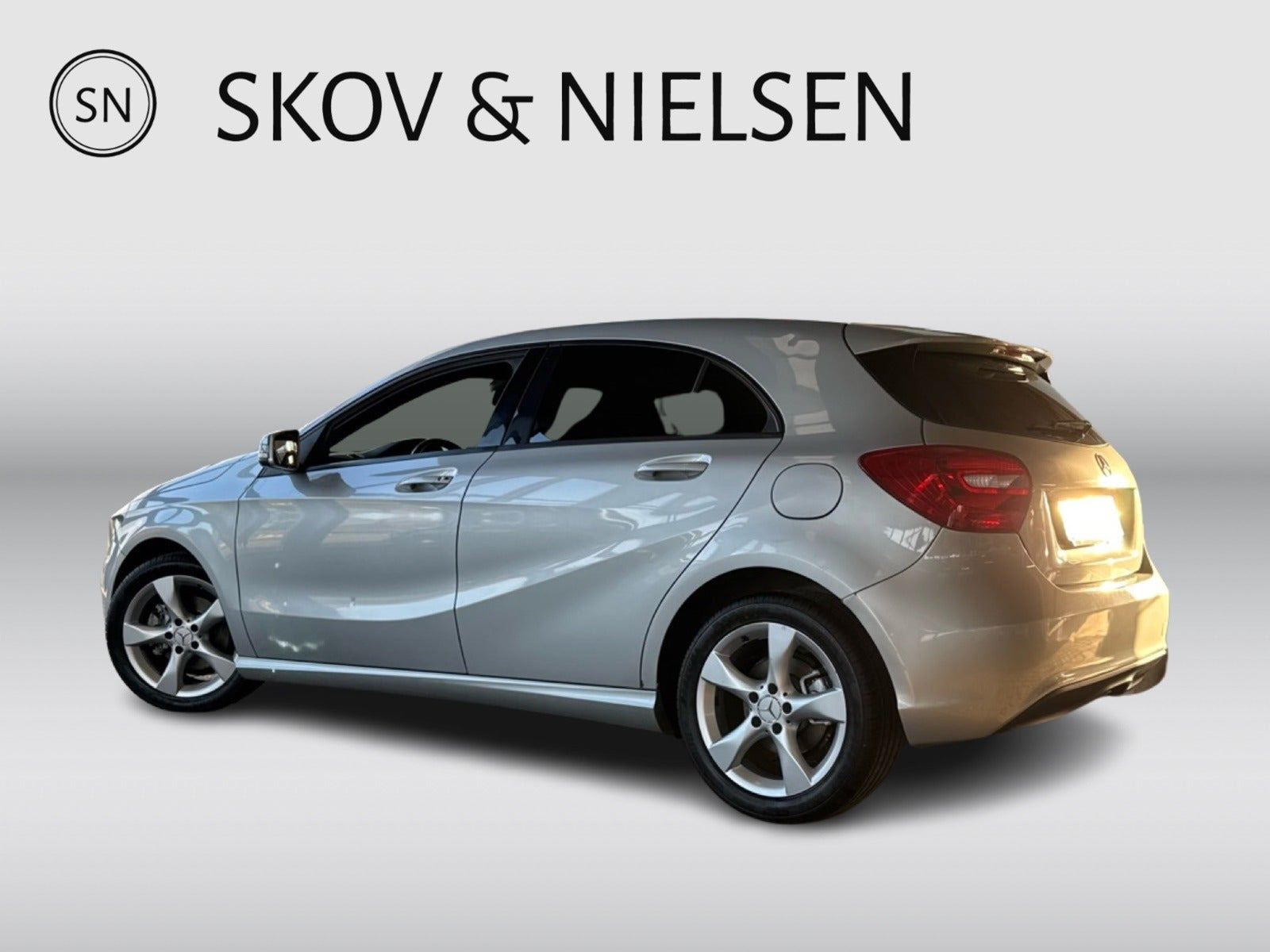 undefined Mercedes A200 fra 2015