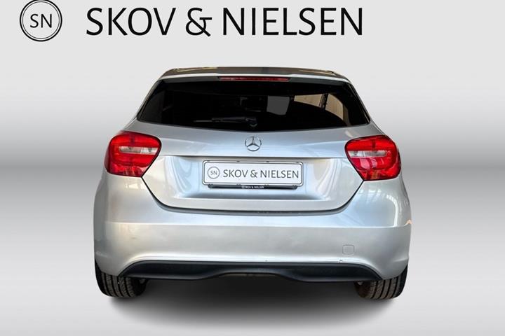 undefined Mercedes A200 fra 2015