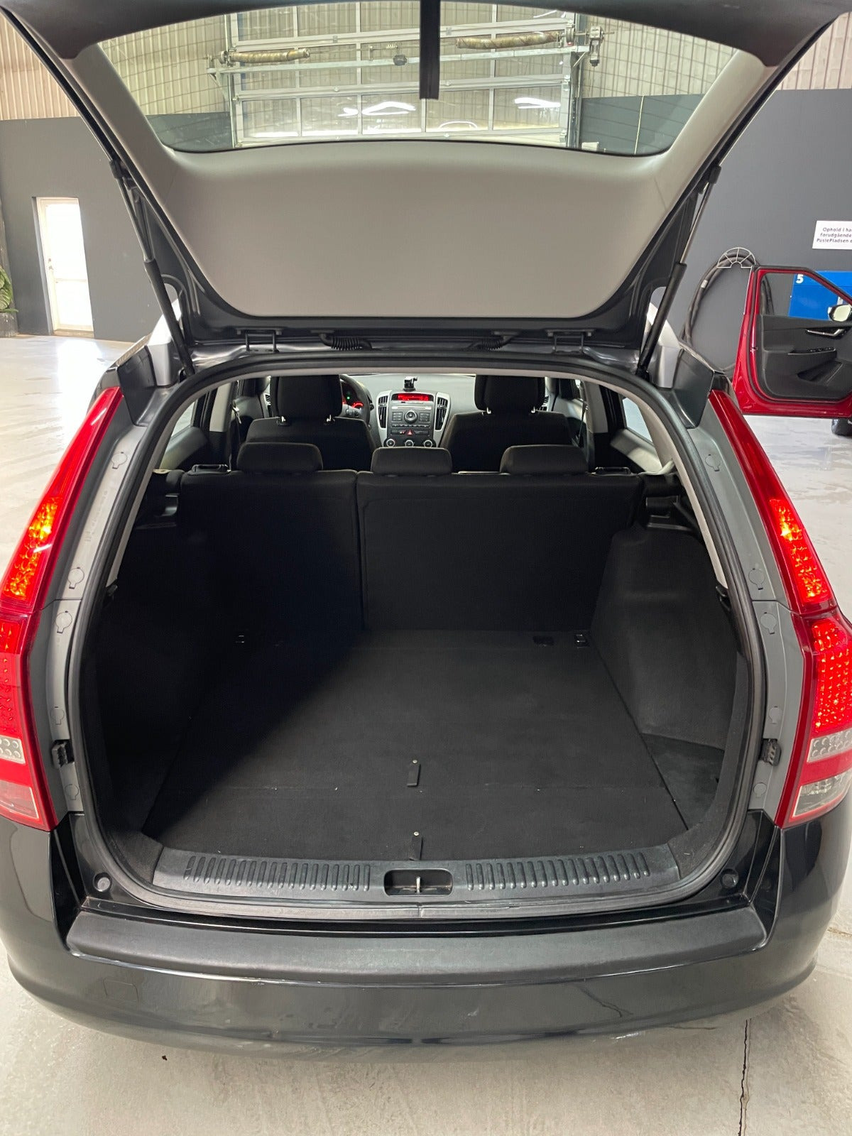 Sort Kia Ceed fra 2010