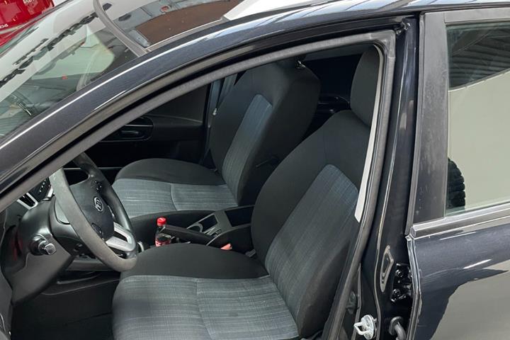 Sort Kia Ceed fra 2010
