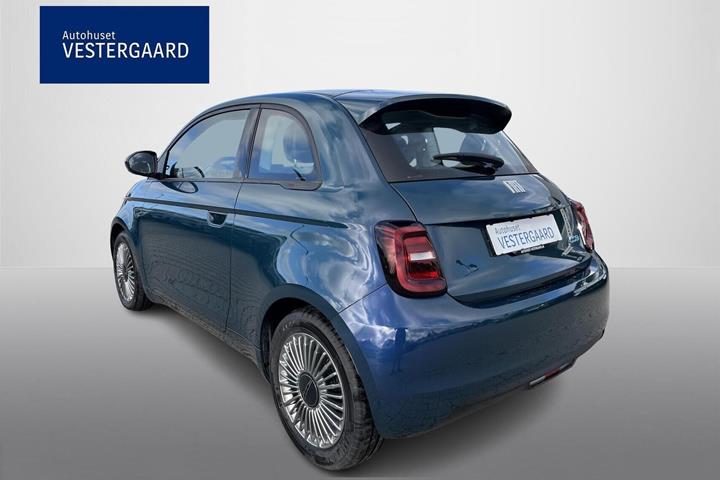 Grøn Fiat 500e fra 2022