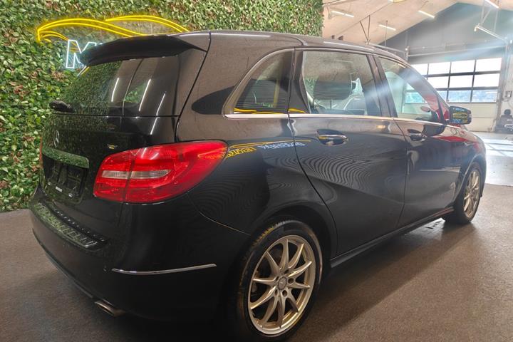 undefined Mercedes B250 fra 2013