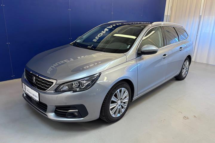 Sølv Peugeot 308 fra 2019
