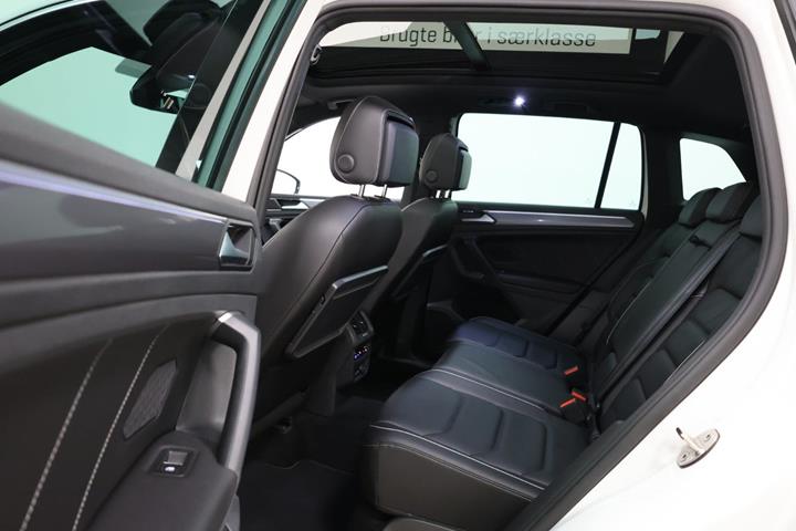 Hvid VW Tiguan fra 2019