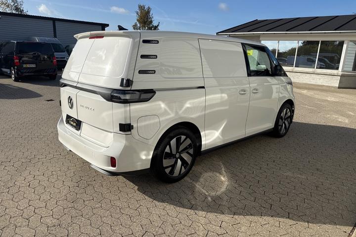 Hvid VW ID.Buzz fra 2026
