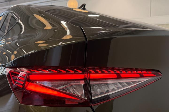 Grøn Skoda Enyaq fra 2026