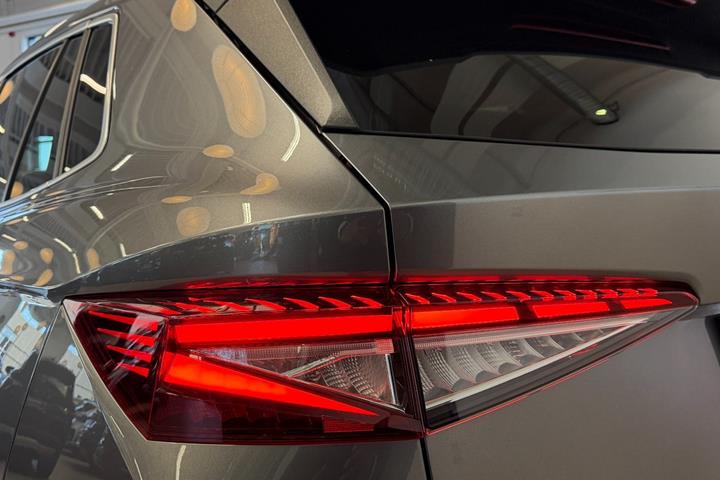 Grå Skoda Elroq fra 2025