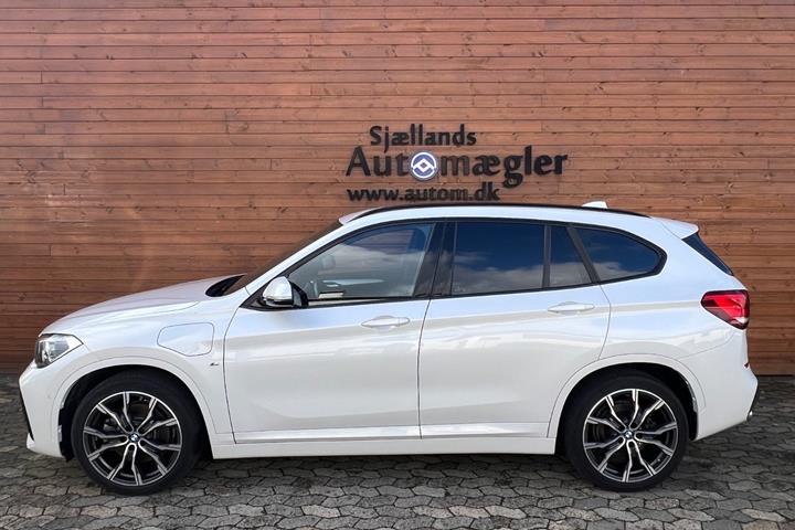 undefined BMW X1 fra 2021