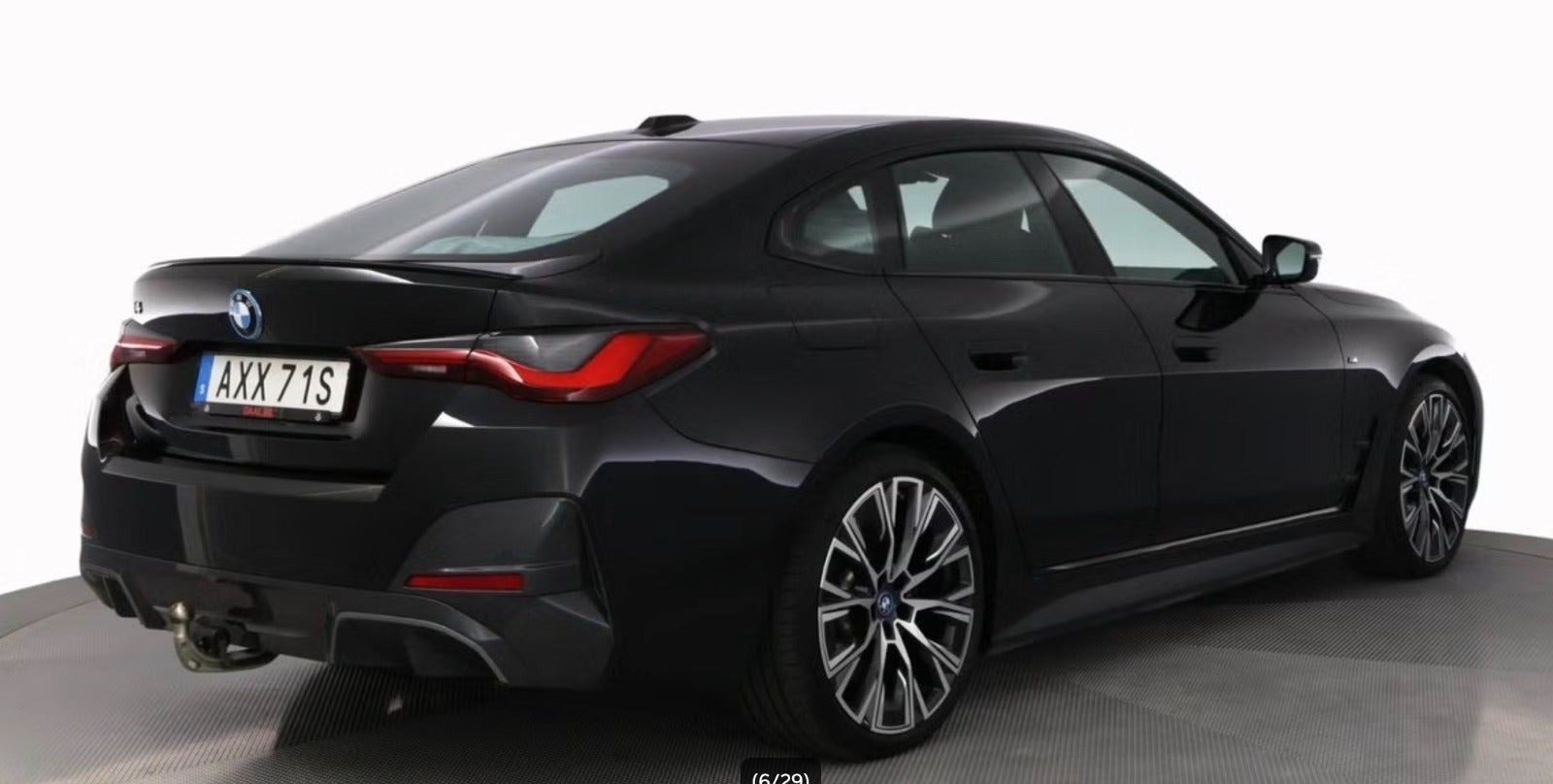 Sort BMW i4 fra 2023