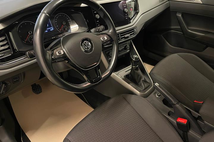 Sort VW Polo fra 2019